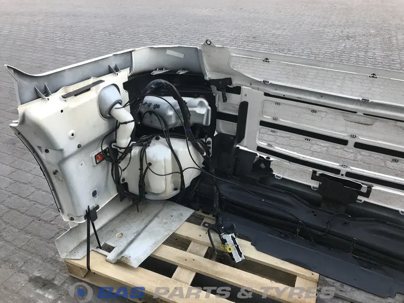 Scania R-Serie Bumper Scania 1885932 - 범퍼 트럭 용 : 사진 4 Scania R-Serie Bumper Scania 1885932 - 범퍼 트럭 용 : 사진 4