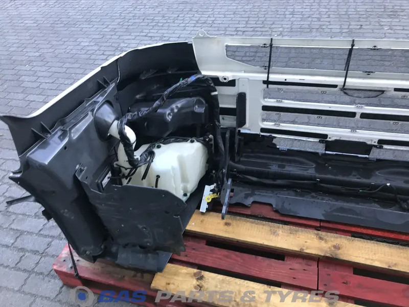 Scania R-Serie Bumper Scania 1885940 - 범퍼 트럭 용 : 사진 4 Scania R-Serie Bumper Scania 1885940 - 범퍼 트럭 용 : 사진 4