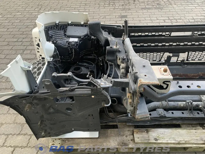 Scania R-Serie Bumper Scania 3082333 - 범퍼 트럭 용 : 사진 4 Scania R-Serie Bumper Scania 3082333 - 범퍼 트럭 용 : 사진 4