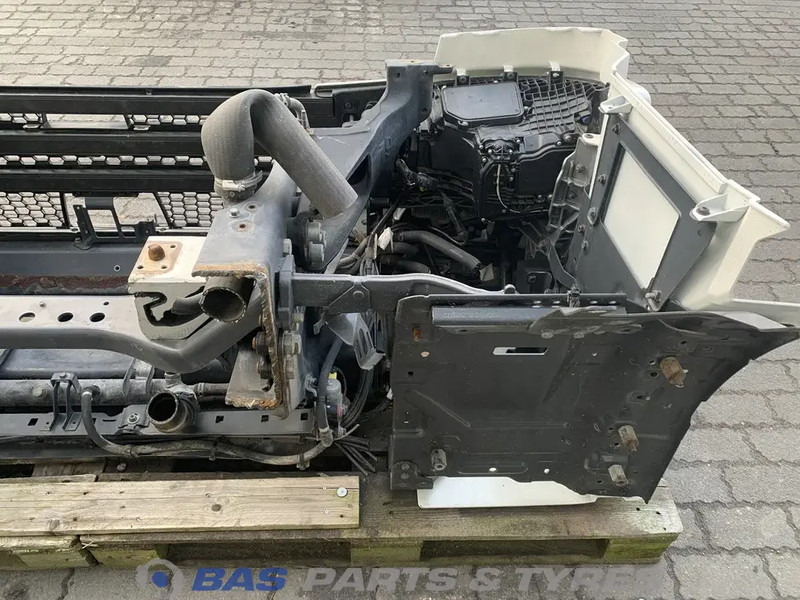 Scania R-Serie Bumper Scania 3082333 - 범퍼 트럭 용 : 사진 5 Scania R-Serie Bumper Scania 3082333 - 범퍼 트럭 용 : 사진 5