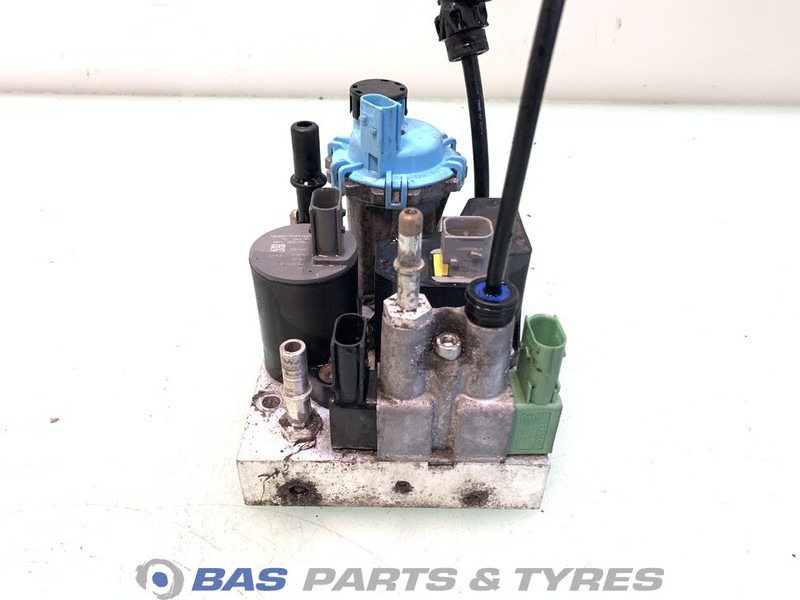 Volvo AdBlue pomp Volvo 21679299 - 예비 부속 트럭 용 : 사진 4 Volvo AdBlue pomp Volvo 21679299 - 예비 부속 트럭 용 : 사진 4