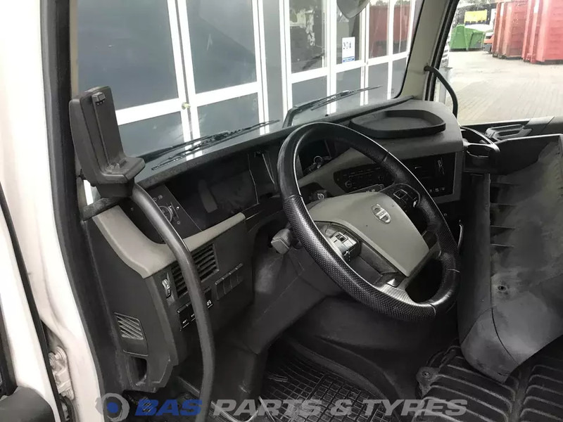 Volvo FH4 Volvo Sleeper Cab L2H1 82271553 - 운전실 및 내부 트럭 용 : 사진 5 Volvo FH4 Volvo Sleeper Cab L2H1 82271553 - 운전실 및 내부 트럭 용 : 사진 5