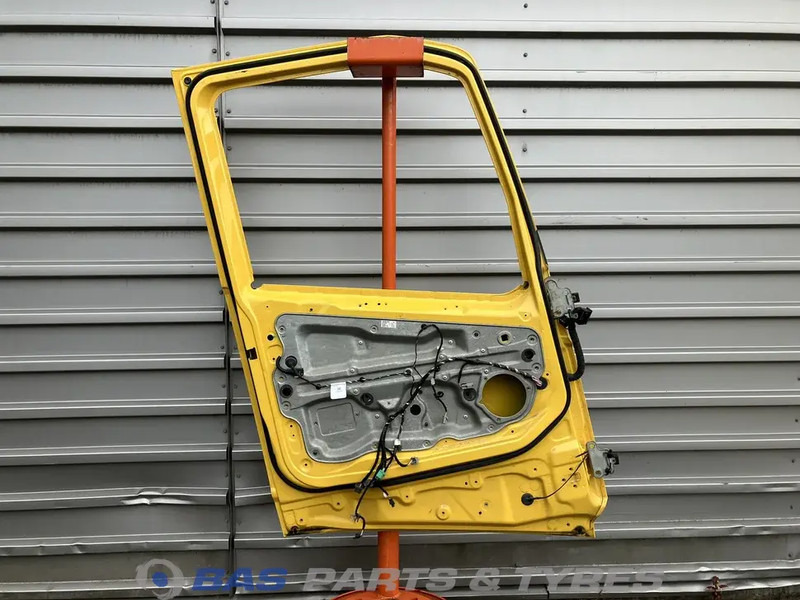 Volvo FH4B - 도어 및 부품 트럭 용 : 사진 2 Volvo FH4B - 도어 및 부품 트럭 용 : 사진 2