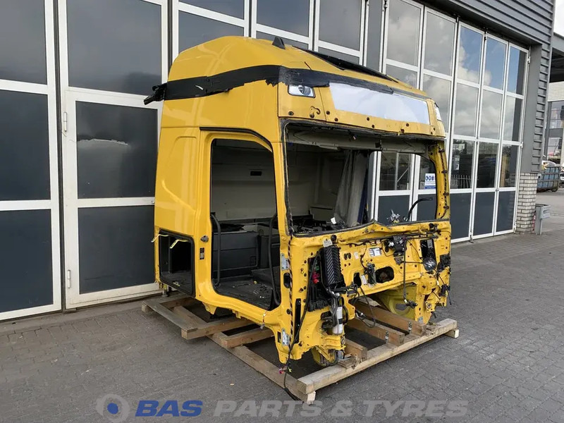 Volvo FH4B - 운전실 및 내부 트럭 용 : 사진 2 Volvo FH4B - 운전실 및 내부 트럭 용 : 사진 2