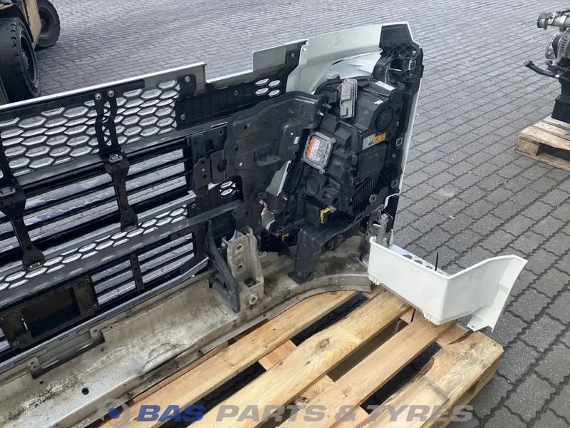 Volvo FH4 - 범퍼 트럭 용 : 사진 4 Volvo FH4 - 범퍼 트럭 용 : 사진 4