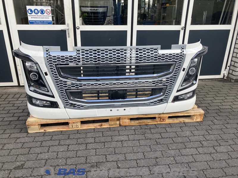 Volvo FH4 - 범퍼 트럭 용 : 사진 1 Volvo FH4 - 범퍼 트럭 용 : 사진 1