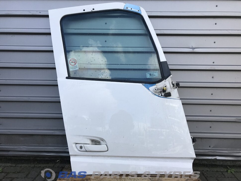 Volvo FH4 - 도어 및 부품 트럭 용 : 사진 1 Volvo FH4 - 도어 및 부품 트럭 용 : 사진 1