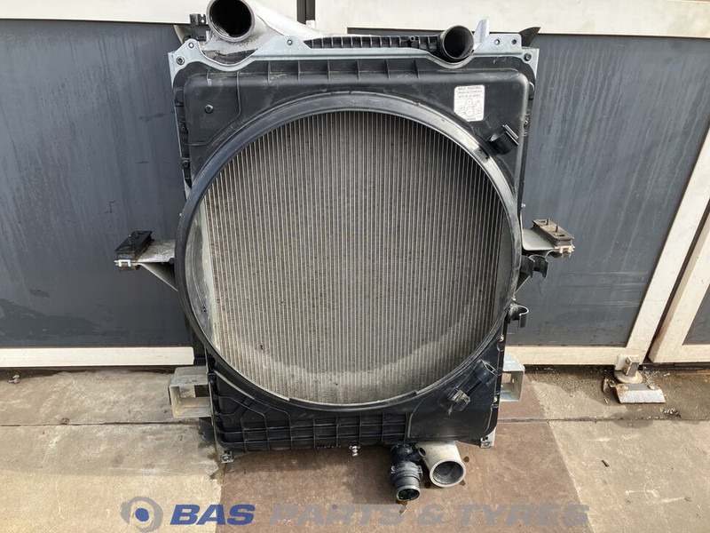 Volvo FM4 - 라디에이터 트럭 용 : 사진 1 Volvo FM4 - 라디에이터 트럭 용 : 사진 1