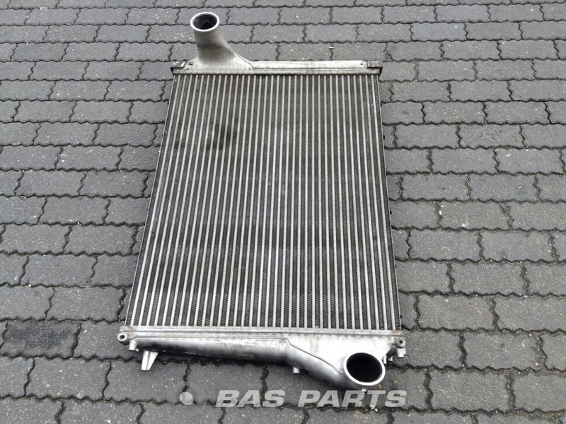 Volvo Intercooler Volvo 21649624 - 인터쿨러 트럭 용 : 사진 1 Volvo Intercooler Volvo 21649624 - 인터쿨러 트럭 용 : 사진 1