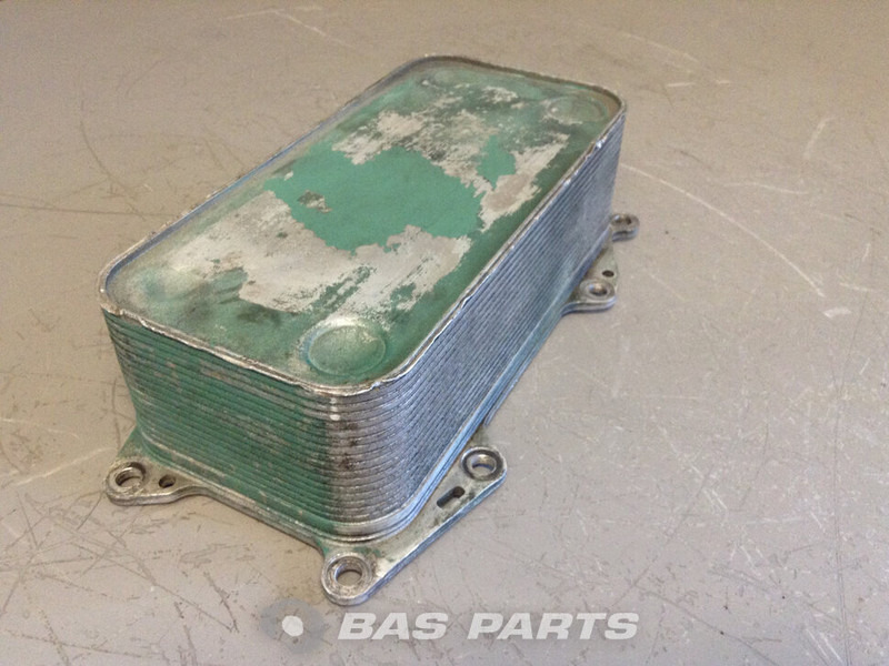 Volvo Oliekoeler Volvo 20794112 - 오일 쿨러 트럭 용 : 사진 2 Volvo Oliekoeler Volvo 20794112 - 오일 쿨러 트럭 용 : 사진 2