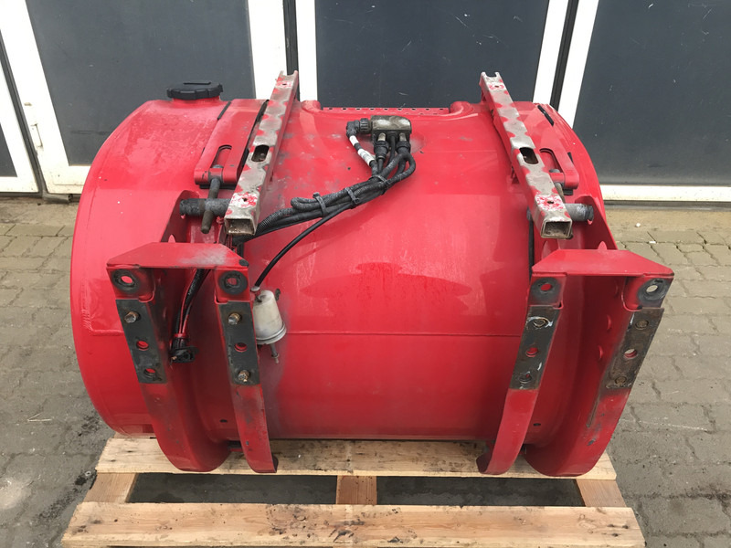 Volvo  - 연료 탱크 트럭 용 : 사진 3 Volvo  - 연료 탱크 트럭 용 : 사진 3