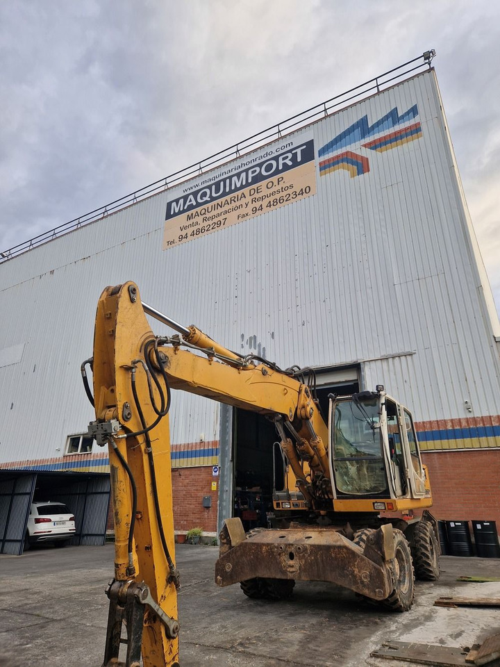 LIEBHERR A904C - 휠 굴삭기 : 사진 1 LIEBHERR A904C - 휠 굴삭기 : 사진 1