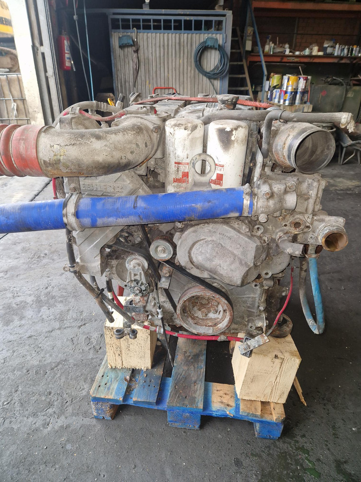 LIEBHERR D934S A6 - 엔진 건설기계 용 : 사진 2 LIEBHERR D934S A6 - 엔진 건설기계 용 : 사진 2