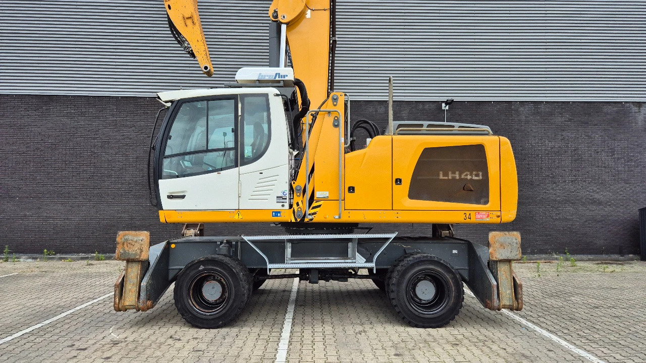 LIEBHERR LH40M - 폐기물/ 산업 처리기 : 사진 4 LIEBHERR LH40M - 폐기물/ 산업 처리기 : 사진 4