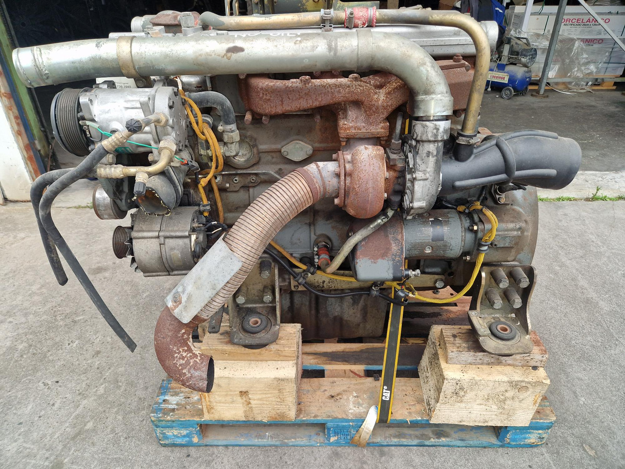 MOTOR LIEBHERR D924 TIE A2 - 엔진 건설기계 용 : 사진 4 MOTOR LIEBHERR D924 TIE A2 - 엔진 건설기계 용 : 사진 4