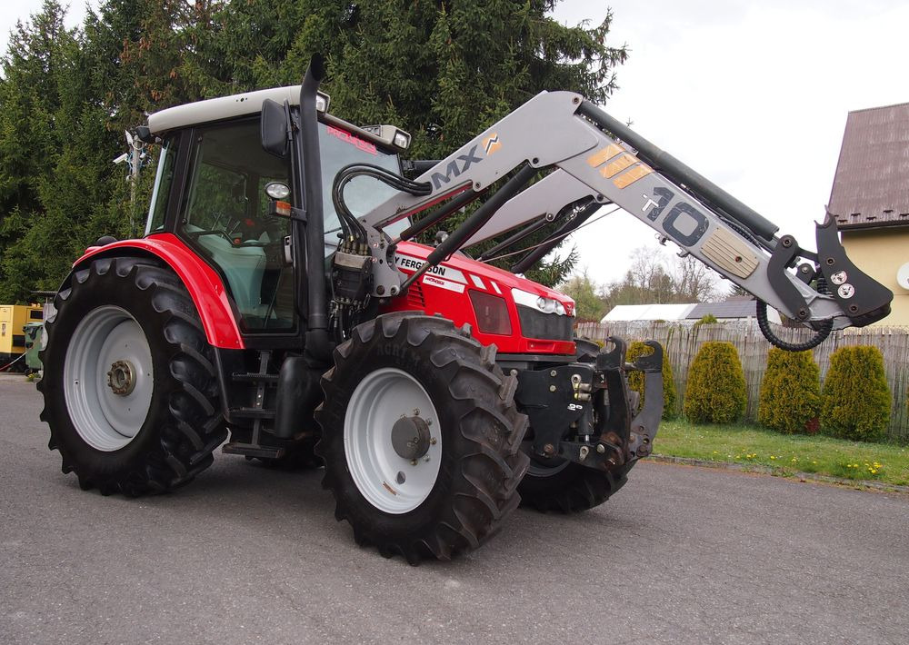 Ciągnik Massey Ferguson MF 6455 Dyna6 2013 Ciągnik rolniczy Massey Ferguson z Ładowaczem i TUZ-em - 장궤형 트랙터 : 사진 1 Ciągnik Massey Ferguson MF 6455 Dyna6 2013 Ciągnik rolniczy Massey Ferguson z Ładowaczem i TUZ-em - 장궤형 트랙터 : 사진 1