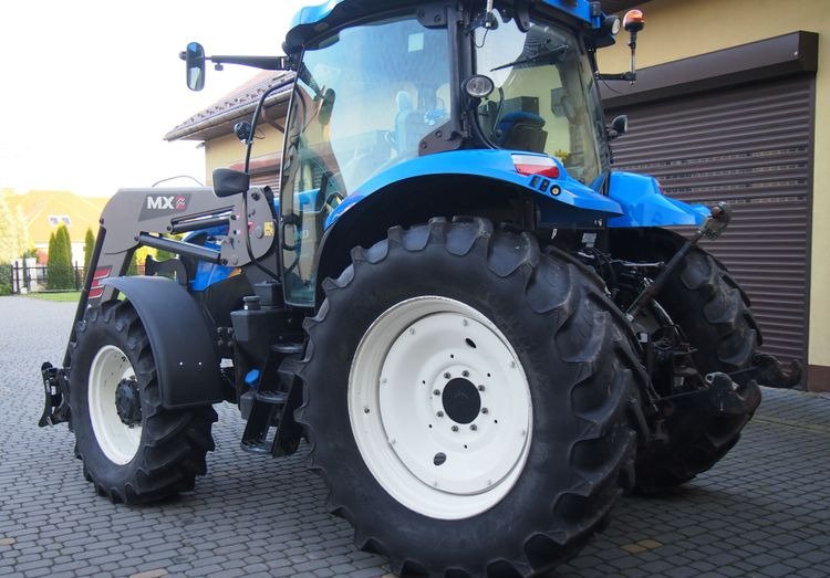 Ciągnik New Holland NH T6.140 2016 New Holland z Ładowaczem czołowym TUR - 장궤형 트랙터 : 사진 3 Ciągnik New Holland NH T6.140 2016 New Holland z Ładowaczem czołowym TUR - 장궤형 트랙터 : 사진 3