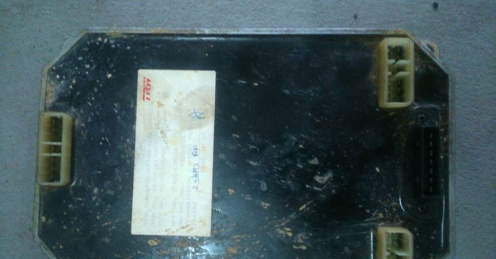 Części do Ciągnika Massey Ferguson MF 3000, 6300 MODUŁ STERUJĄCY SKRZYNI BIEGÓW AUTOTRONIC 1 MASSEY FERGUSON - ECU 농업용 기계 용 : 사진 1 Części do Ciągnika Massey Ferguson MF 3000, 6300 MODUŁ STERUJĄCY SKRZYNI BIEGÓW AUTOTRONIC 1 MASSEY FERGUSON - ECU 농업용 기계 용 : 사진 1