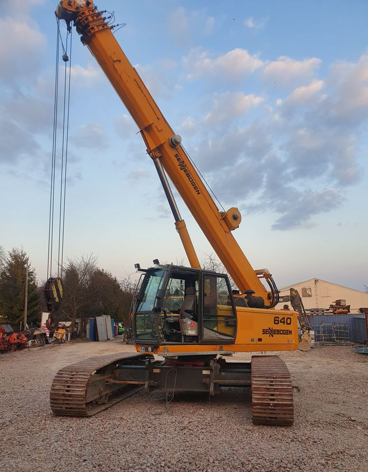 Dźwigi, żurawie, podnośniki Sennebogen 640RH Dźwig 40t 30m - 크롤러 크레인 : 사진 1 Dźwigi, żurawie, podnośniki Sennebogen 640RH Dźwig 40t 30m - 크롤러 크레인 : 사진 1