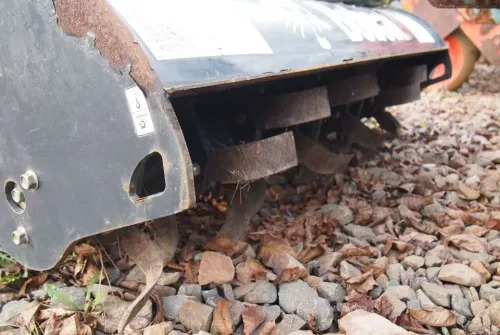 Glebogryzarka 2010 do BOBCATA - 쟁기 : 사진 1 Glebogryzarka 2010 do BOBCATA - 쟁기 : 사진 1