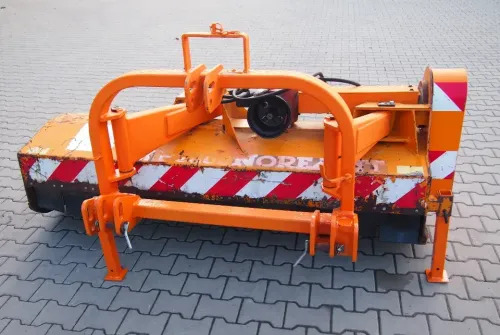 Kosiarka bijakowa 2M 2005 Szerokość robocza 2m - 플레일 모어 : 사진 1 Kosiarka bijakowa 2M 2005 Szerokość robocza 2m - 플레일 모어 : 사진 1