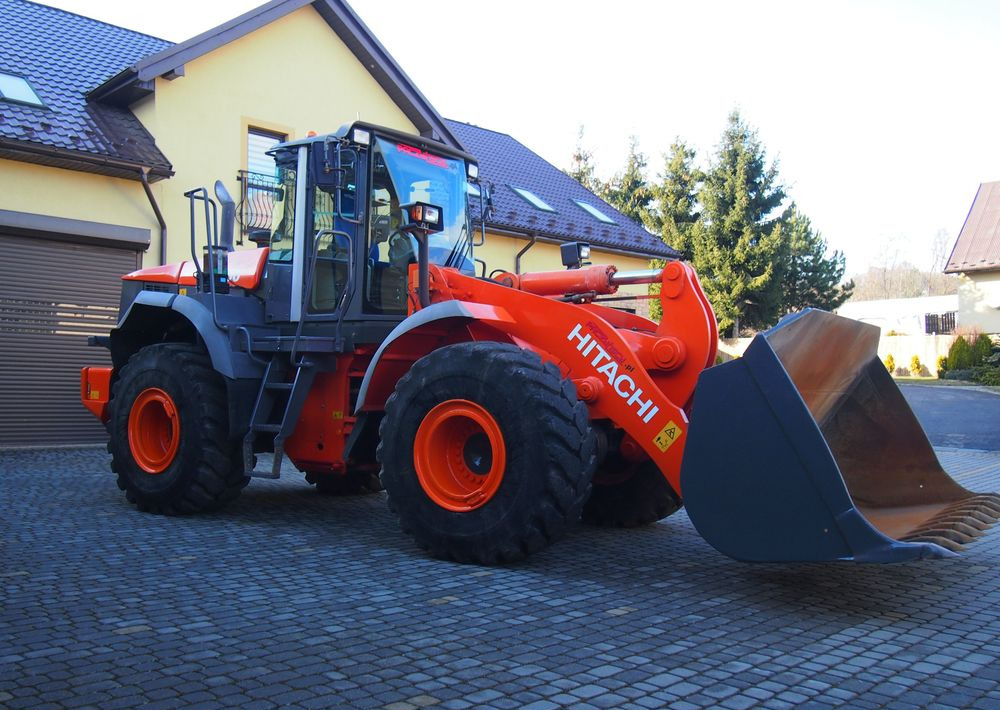 Ładowarka Hitachi ZW250 2010 Ładowarka Hitachi Waga, Centralne smarowanie - 휠 로더 : 사진 3 Ładowarka Hitachi ZW250 2010 Ładowarka Hitachi Waga, Centralne smarowanie - 휠 로더 : 사진 3