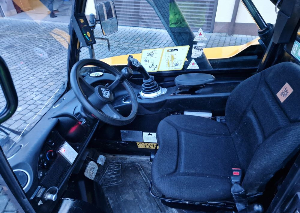 Ładowarka teleskopowa JCB 516-40 2017 Ładowarka teleskopowa JCB - 텔레스코픽 핸들러 : 사진 3 Ładowarka teleskopowa JCB 516-40 2017 Ładowarka teleskopowa JCB - 텔레스코픽 핸들러 : 사진 3