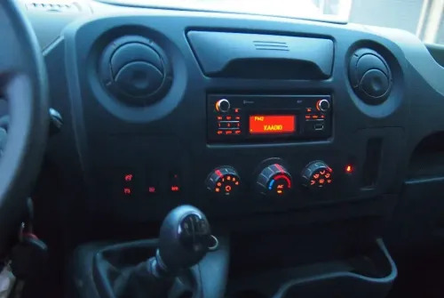 리스  Samochód Renault Master 2015 Renault Master L2H2 Samochód Renault Master 2015 Renault Master L2H2 : 사진 18