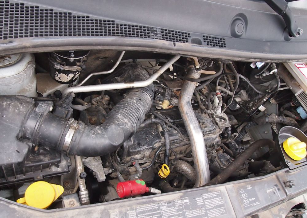 리스  Samochód Renault Master 2015 Renault Master L2H2 Samochód Renault Master 2015 Renault Master L2H2 : 사진 13