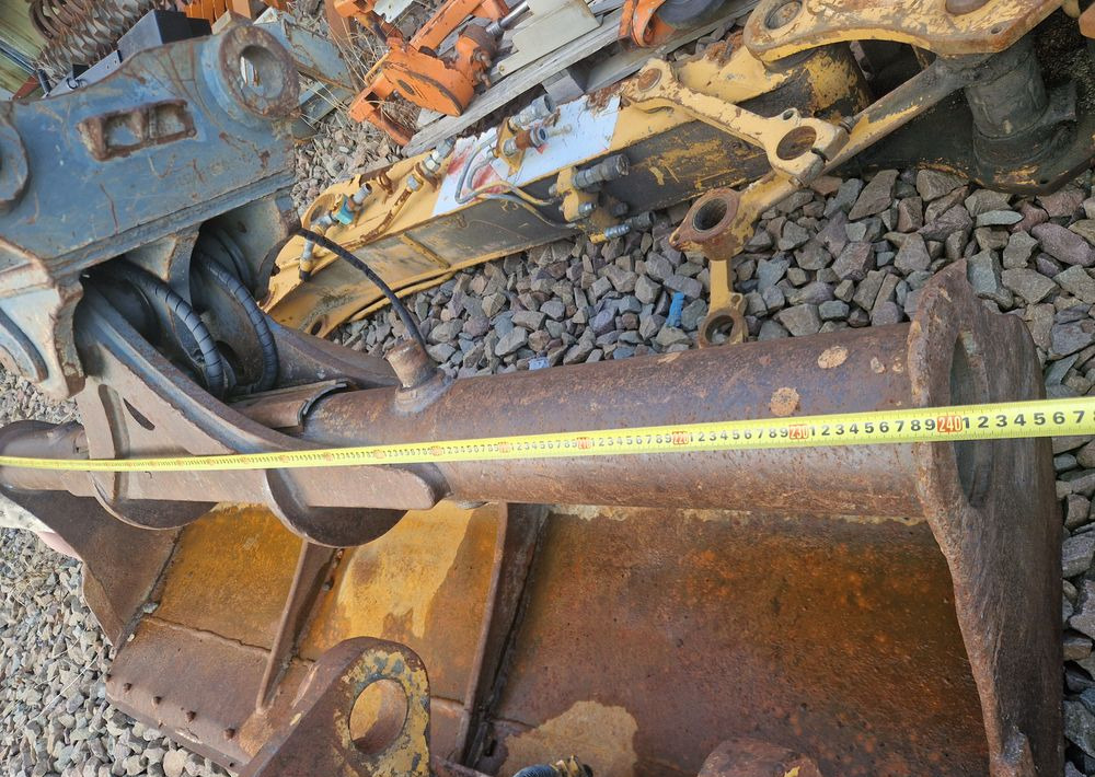 Wyposażenie Liebherr 2400 2010 Łyżka skarpowa hydrauliczna - 굴삭기 버킷 : 사진 5 Wyposażenie Liebherr 2400 2010 Łyżka skarpowa hydrauliczna - 굴삭기 버킷 : 사진 5