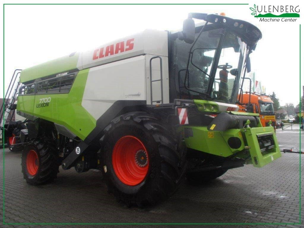 Claas LEXION 7700 - 목초수확기 : 사진 1 Claas LEXION 7700 - 목초수확기 : 사진 1