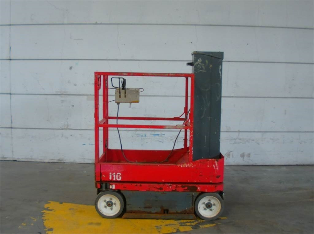 SkyJack SJ16 - 수직 마스트 리프트 : 사진 1 SkyJack SJ16 - 수직 마스트 리프트 : 사진 1