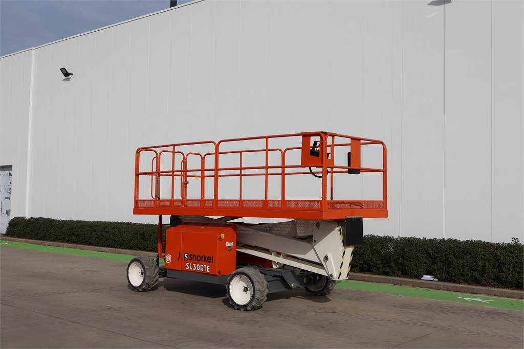 Snorkel SL30RTE - 시저 리프트 : 사진 3 Snorkel SL30RTE - 시저 리프트 : 사진 3