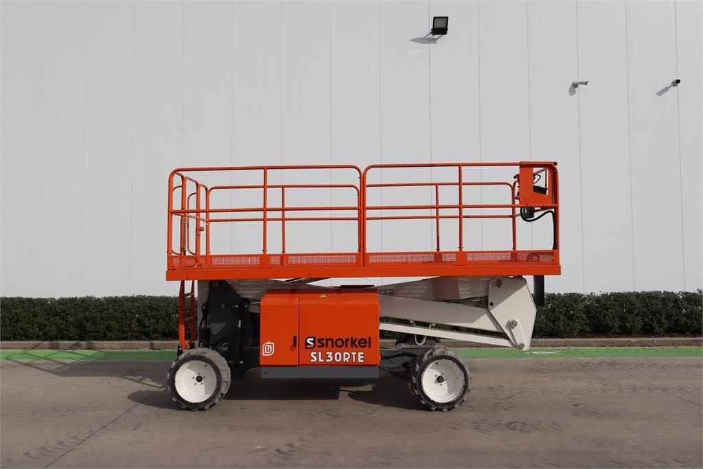 Snorkel SL30RTE - 시저 리프트 : 사진 1 Snorkel SL30RTE - 시저 리프트 : 사진 1