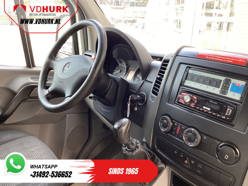 Mercedes-Benz Sprinter 313 2.2 CDI L2H2 €9.922 Incl. BTW BPM VRIJ! EXPORT ONLY Combi/ 9 Persoons/ Kombi/ 9P/ Airco/ Rolstoellift - 소형 버스, 승합차 : 사진 3 Mercedes-Benz Sprinter 313 2.2 CDI L2H2 €9.922 Incl. BTW BPM VRIJ! EXPORT ONLY Combi/ 9 Persoons/ Kombi/ 9P/ Airco/ Rolstoellift - 소형 버스, 승합차 : 사진 3