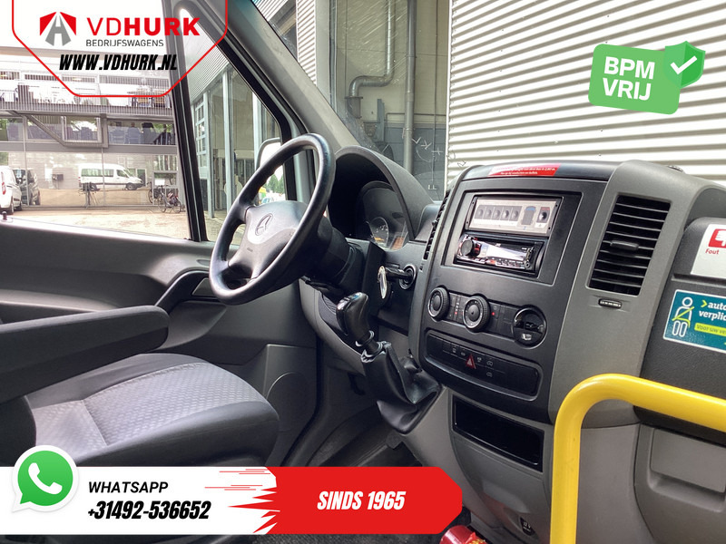 Mercedes-Benz Sprinter 313 2.2 CDI L2H2 €9.922 Incl. BTW BPM VRIJ! EXPORT ONLY Combi/ 9 Persoons/ Kombi/ 9P/ Airco/ Rolstoellift - 소형 버스, 승합차 : 사진 3 Mercedes-Benz Sprinter 313 2.2 CDI L2H2 €9.922 Incl. BTW BPM VRIJ! EXPORT ONLY Combi/ 9 Persoons/ Kombi/ 9P/ Airco/ Rolstoellift - 소형 버스, 승합차 : 사진 3