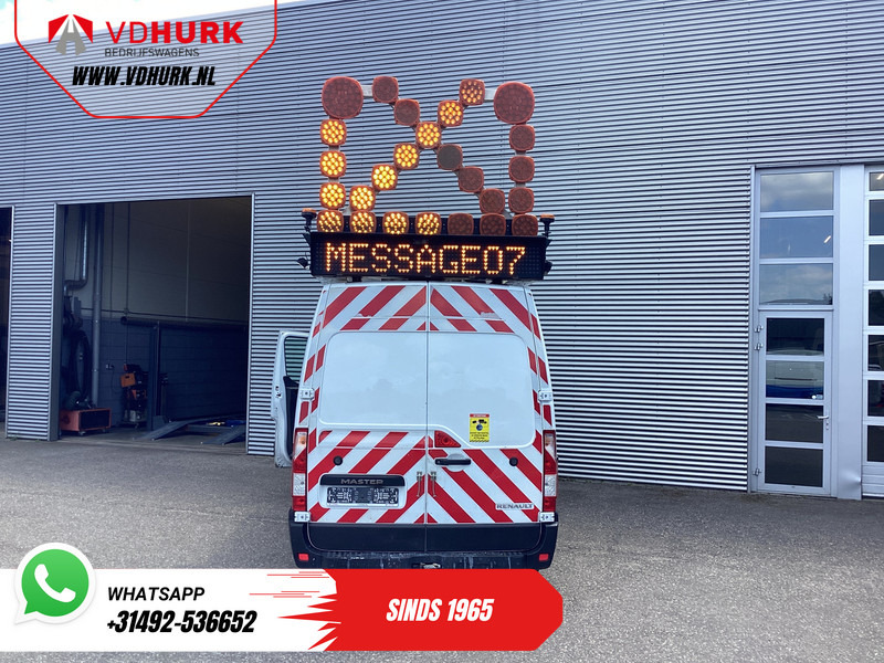 Renault Master 2.3 dCi 145 PK L3H2 EXPORT ONLY Chevron/ Safety/ Airco/ Cruise/ Camera /Service Vehicle/ Trekhaak - 패널 밴 : 사진 5 Renault Master 2.3 dCi 145 PK L3H2 EXPORT ONLY Chevron/ Safety/ Airco/ Cruise/ Camera /Service Vehicle/ Trekhaak - 패널 밴 : 사진 5