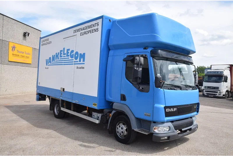 DAF LF 220 LF45 220 - 박스 트럭 : 사진 4 DAF LF 220 LF45 220 - 박스 트럭 : 사진 4