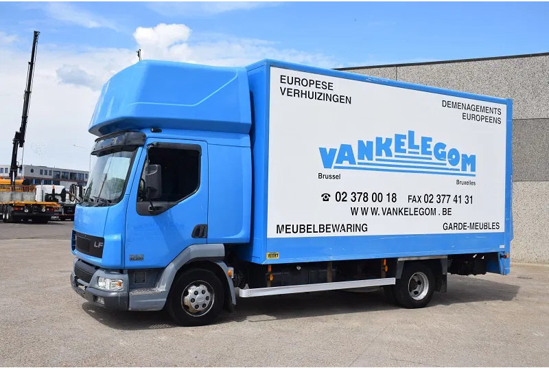 DAF LF 220 LF45 220 - 박스 트럭 : 사진 2 DAF LF 220 LF45 220 - 박스 트럭 : 사진 2