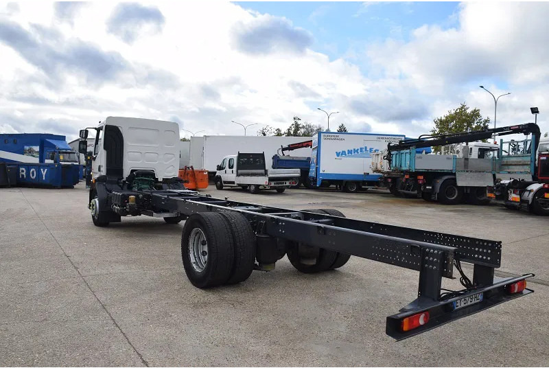 Diversen Volvo FL280 - 캡 새시 트럭 : 사진 5 Diversen Volvo FL280 - 캡 새시 트럭 : 사진 5