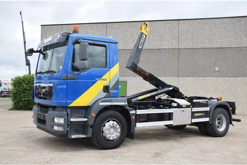 MAN TGM 18.340 - 후크 리프트 트럭 : 사진 4 MAN TGM 18.340 - 후크 리프트 트럭 : 사진 4