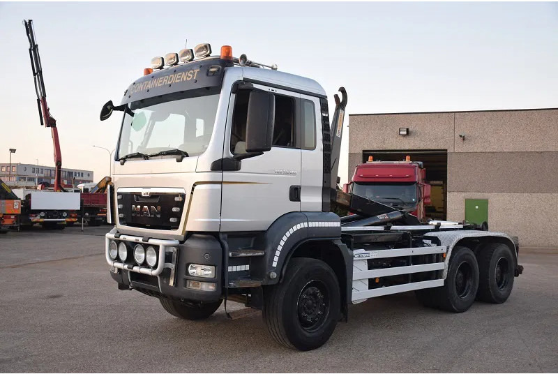 MAN TGS 33.400 - 후크 리프트 트럭 : 사진 1 MAN TGS 33.400 - 후크 리프트 트럭 : 사진 1