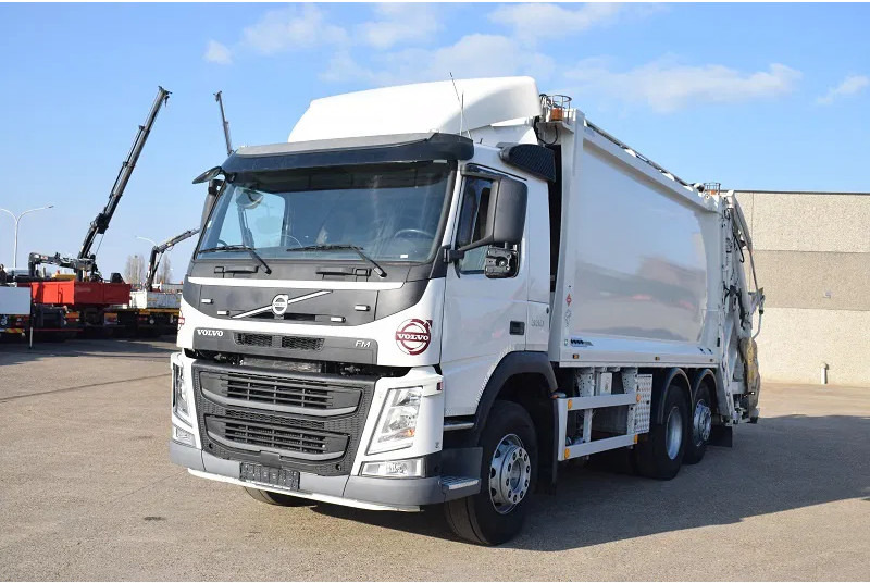 Volvo FM 330 - 쓰레기차 : 사진 2 Volvo FM 330 - 쓰레기차 : 사진 2