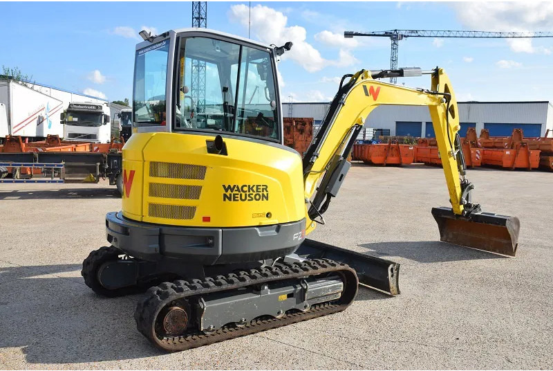 WACKER NEUSON Neuson Wacker 4 TON  EZ36 -stock id104 - 미니 굴삭기 : 사진 1 WACKER NEUSON Neuson Wacker 4 TON  EZ36 -stock id104 - 미니 굴삭기 : 사진 1