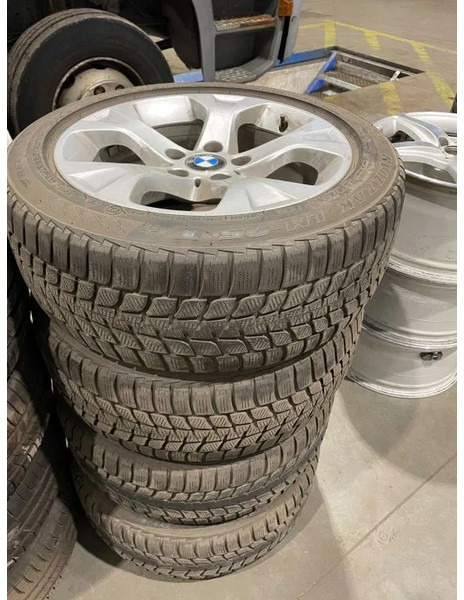 BMW *BMW velgen met Brigdestone banden *225/50 R17 - 휠 및 타이어 차량 용 : 사진 1 BMW *BMW velgen met Brigdestone banden *225/50 R17 - 휠 및 타이어 차량 용 : 사진 1
