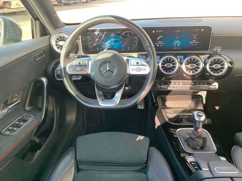 Mercedes-Benz A-Klasse A200 - 차량 : 사진 5 Mercedes-Benz A-Klasse A200 - 차량 : 사진 5