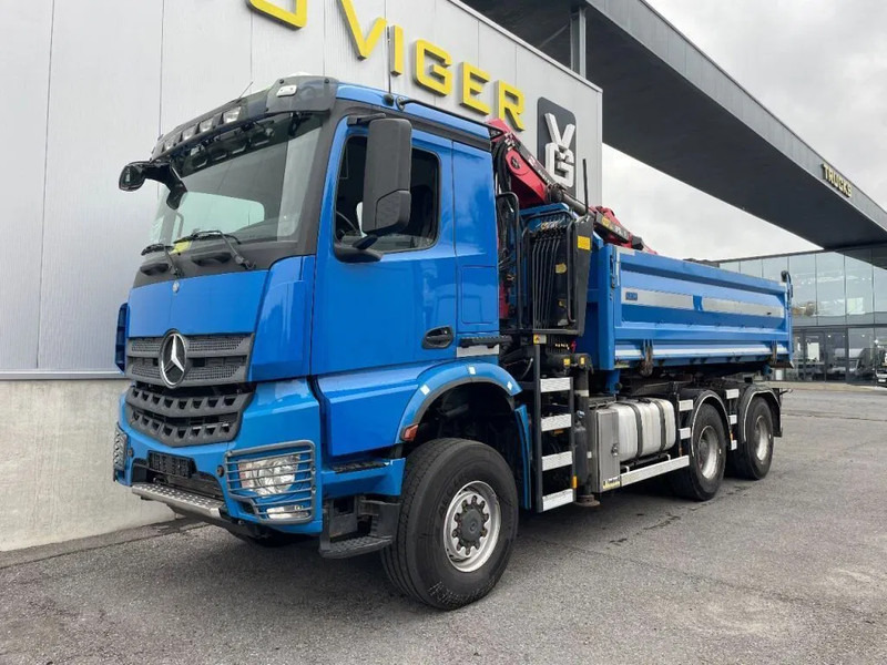 Mercedes-Benz Arocs 3342 *6x6*meegestuurd as*2zijdige kipper*Airco*Bluetooth - 덤프트럭, 크레인 트럭 : 사진 1 Mercedes-Benz Arocs 3342 *6x6*meegestuurd as*2zijdige kipper*Airco*Bluetooth - 덤프트럭, 크레인 트럭 : 사진 1