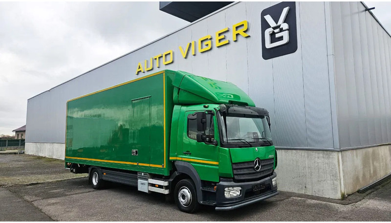 트럭 Mercedes-Benz Atego 1018 *L*Achteruitrijcamera*Automaat*Airco*Dhollandia Laadbrug*7149cm : 사진 1