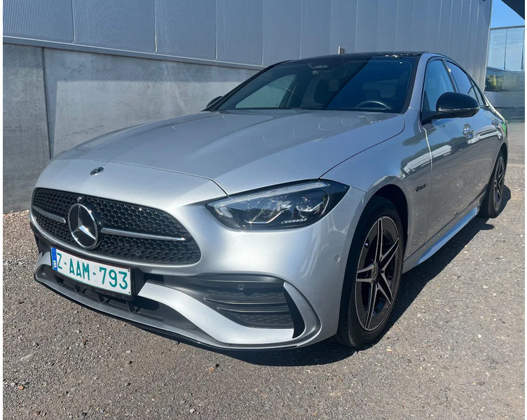 Mercedes-Benz C-Klasse C300e Sedan*AMG PAKKET*NIGHT PAKKET*HEADUPDISPL*360°CAM* - 세단 : 사진 1 Mercedes-Benz C-Klasse C300e Sedan*AMG PAKKET*NIGHT PAKKET*HEADUPDISPL*360°CAM* - 세단 : 사진 1