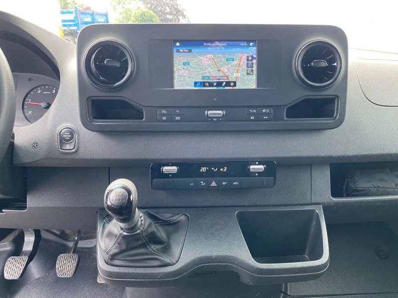 Mercedes-Benz Sprinter 317 L2H2*NEW Carrier xarios 350 -18°C*achteruitrijcamera*navigatie*zetelverwarming*360° camera - 냉동 밴 : 사진 5 Mercedes-Benz Sprinter 317 L2H2*NEW Carrier xarios 350 -18°C*achteruitrijcamera*navigatie*zetelverwarming*360° camera - 냉동 밴 : 사진 5